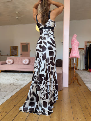 The Vintage Vovo Dress